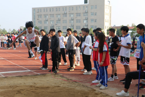 常德德才科技職業(yè)學(xué)校,常德招生就業(yè),電子商務(wù)專業(yè)學(xué)校,專業(yè)學(xué)校報考哪里好